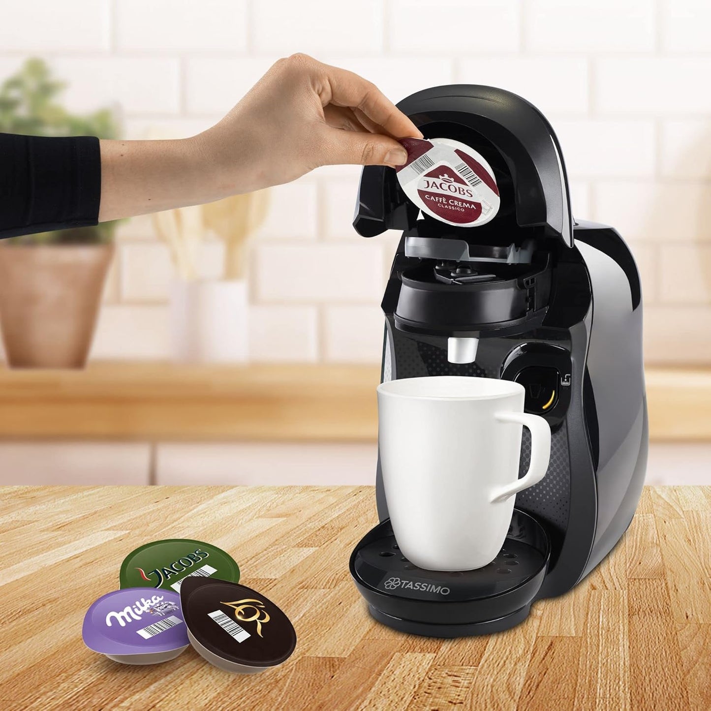 Bosch Tassimo Happy Coffee Capsule Machine - Black